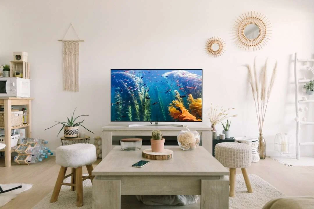 Contact information and streaming setup from IPTVV.com